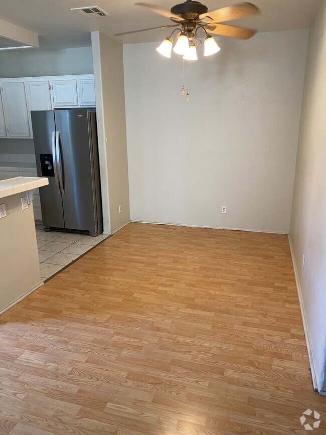 Building Photo - 11442 Via Rancho San Diego Unit Remington Rental