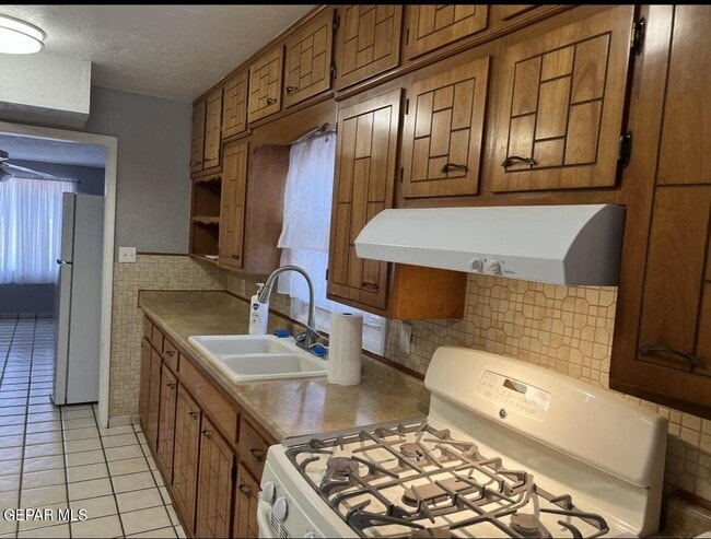 Photo - 6447 Navajo Ave