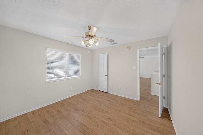 Photo - 22522 Holly Lake Dr