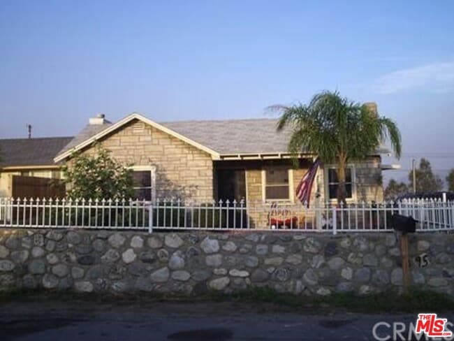 Photo - 950 N Allen St Casa