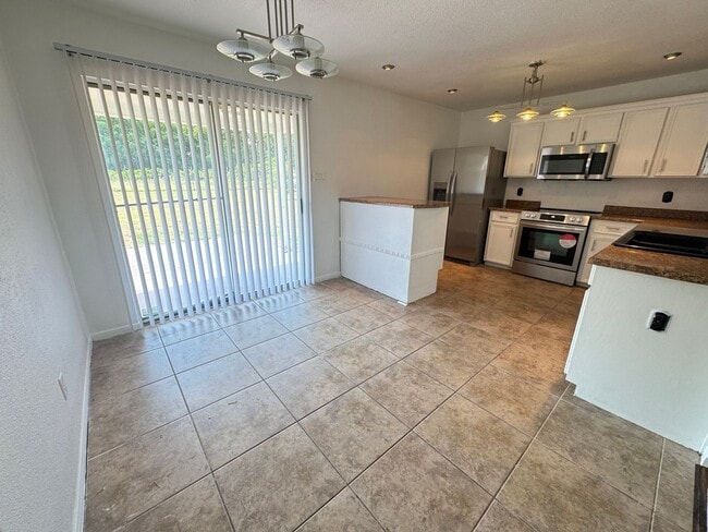 Photo - 4309 Paintbrush Dr