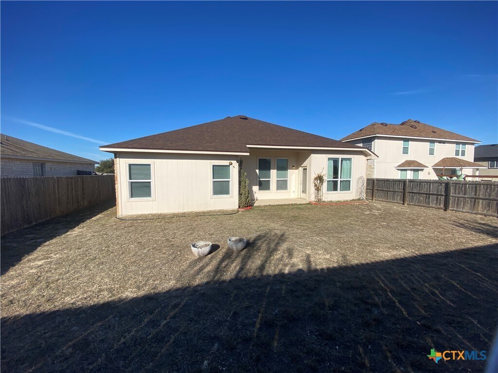 Photo - 6210 Blayney Dr House