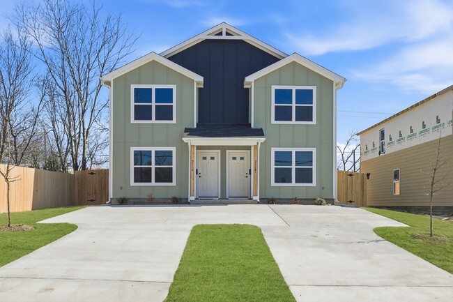 Building Photo - Brand New, Modern, and Ready for You in Temple, TX!