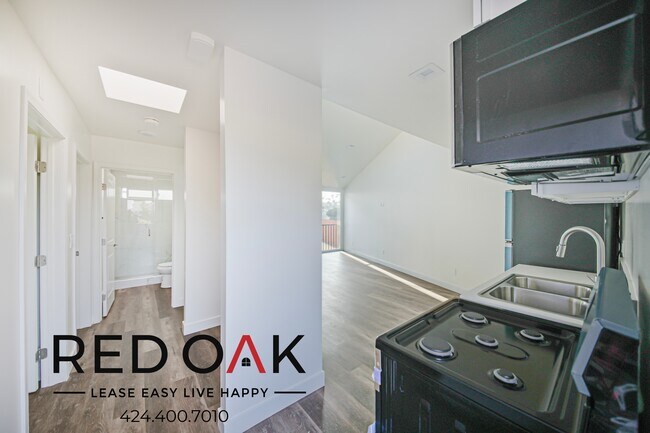 Photo - 2132 Cove Ave Unit 2134