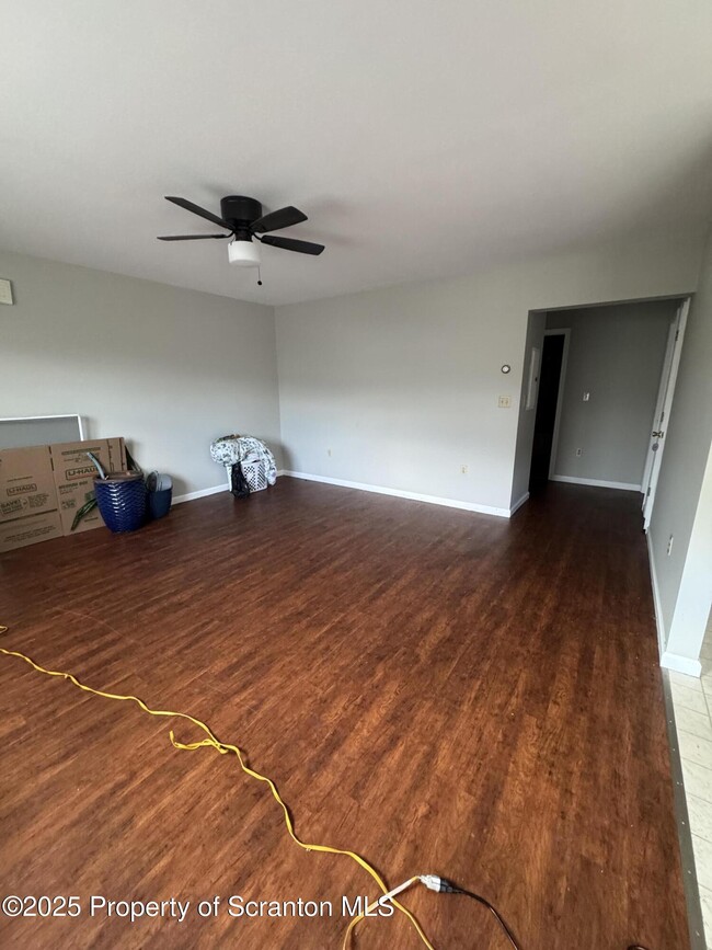 Photo - 130-130 Mortimer St