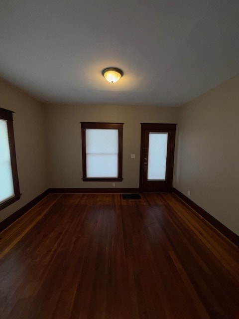 Photo - 1350 Davis Ave NW