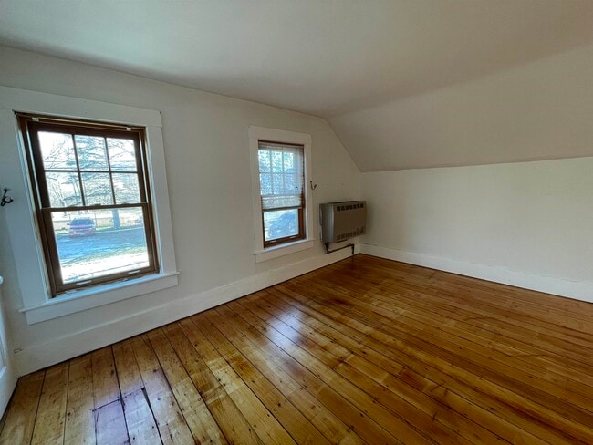 Photo - 87 Granger St