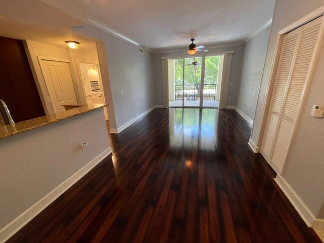Photo - 1214 Renaissance Way Unidad 214