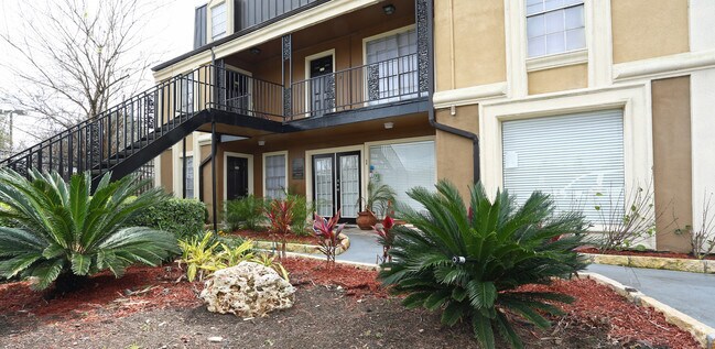 Avalon at Gulfgate - Avalon at Gulfgate Apartments