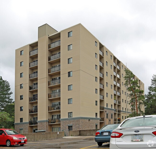 Photo - 550 Berkshire Dr