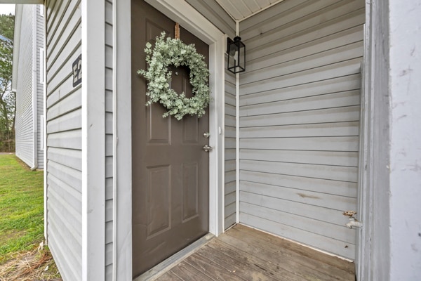 Photo - 801 Burcale Rd Unidad E2