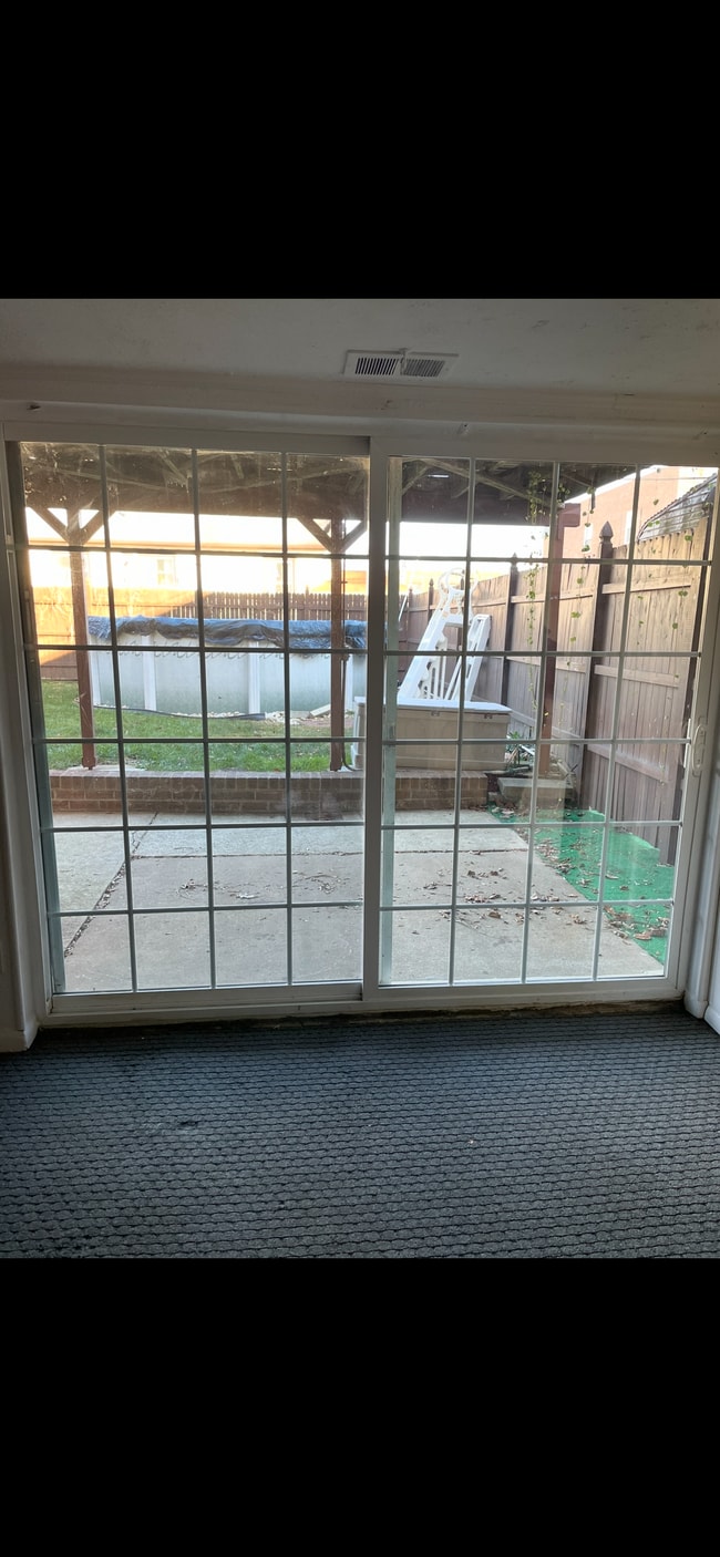 Photo - 2813 Walnut Hill St