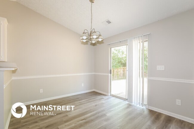 Photo - 125 Waters Edge Dr