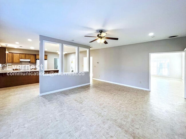 Photo - 1181 Henry Rd