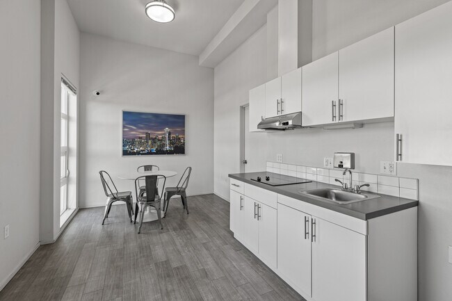 Horizon Greenwood Apartments