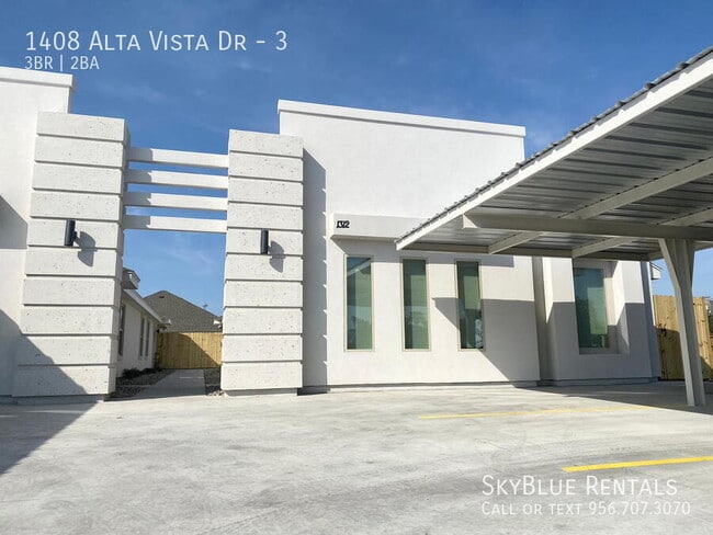 Building Photo - 1408 Alta Vista Dr Unit 3