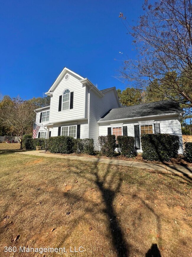 Photo - 3 br, 2.5 bath House - 375 Estate Ave