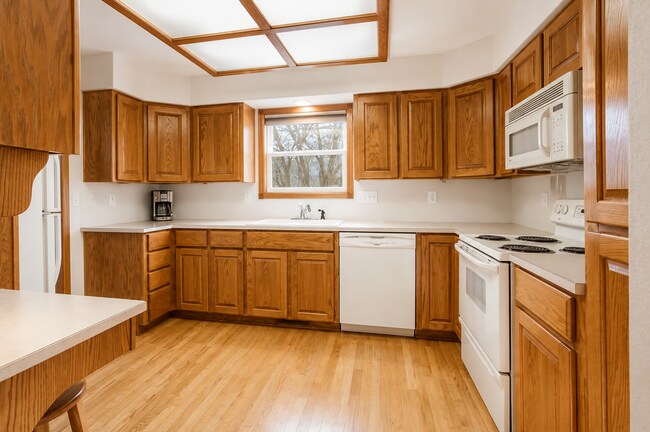 Photo - 601 Moose Ct