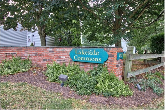 Photo - 705 Lake Ave Unidad 6