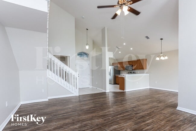 Photo - 811 15th St NE