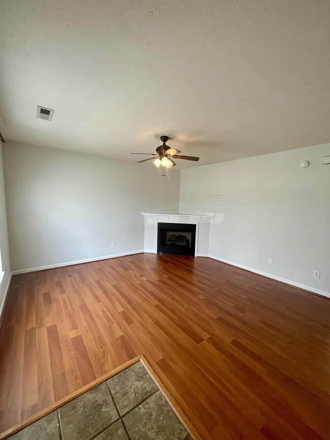 Photo - 1069 Blue Ridge View Cir