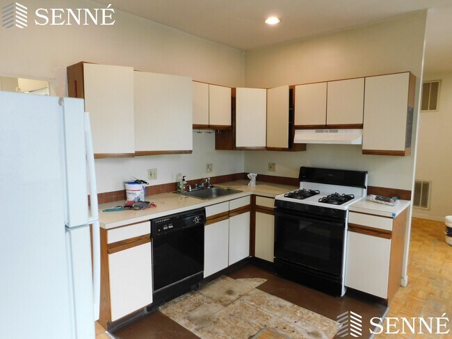 10 Gilmore St Unit 3