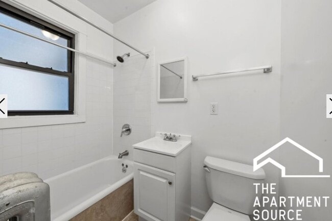 Photo - 2647 N Spaulding Ave Unit 2