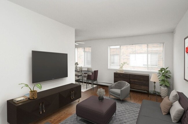 Photo - 544 W. Melrose