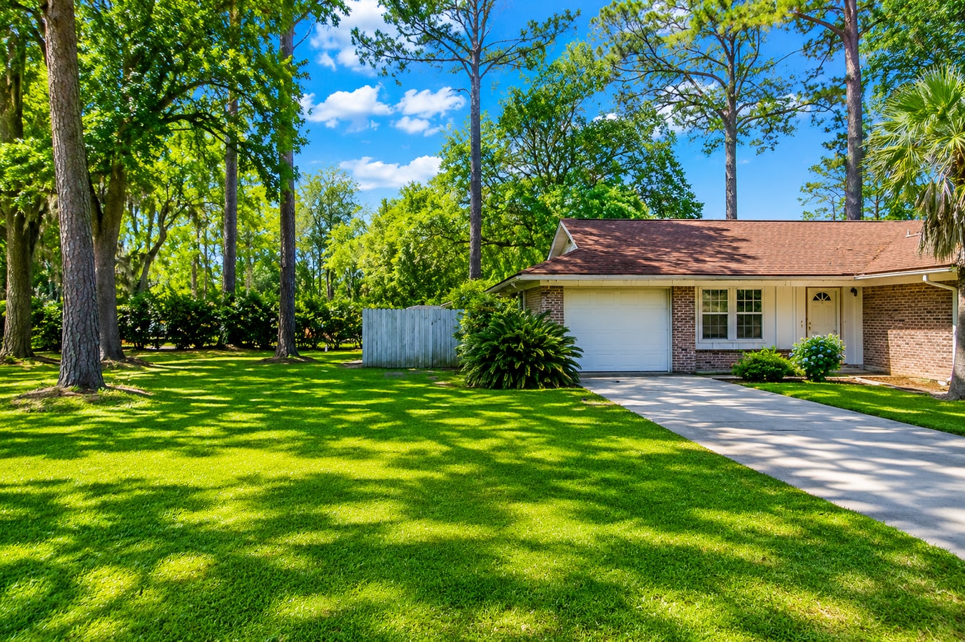 Photo - 6804 Oakmont Dr