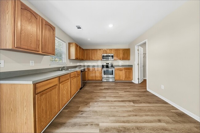 123 Mockernut Dr