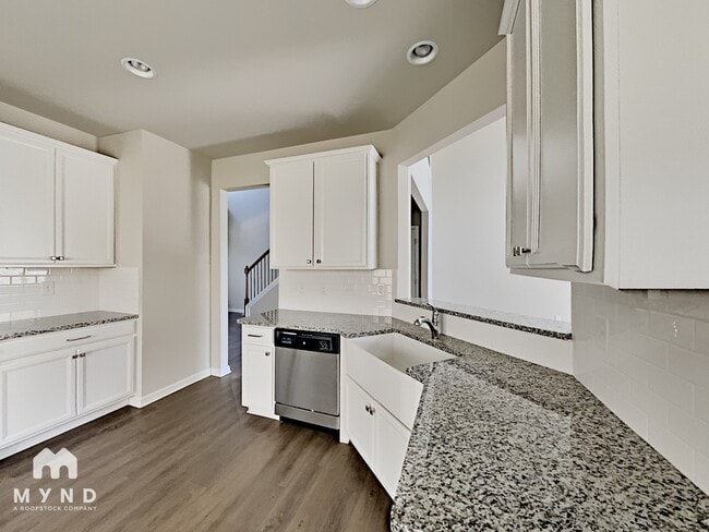 Photo - 218 Hardy Water Dr SE