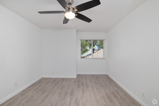 1BR, 1BA - 624SF