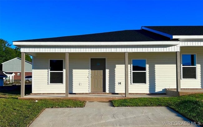 Building Photo - 214 Charleston Dr Unit 214 Charleston Drive