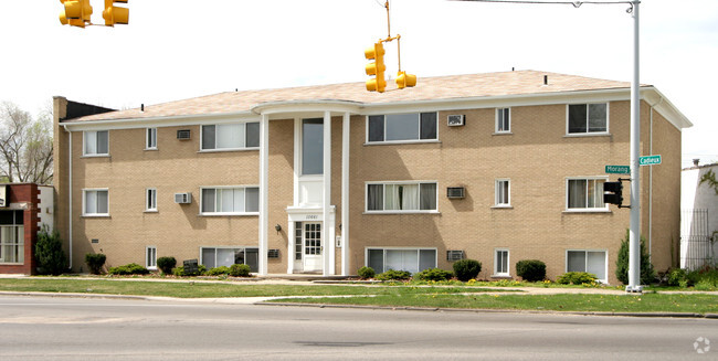 Building Photo - 10661 Cadieux Rental