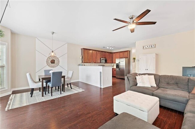 Photo - 3065 Windcrest Ct
