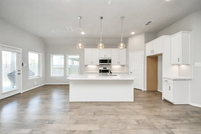 Photo - 9019 Emerald Cane Dr