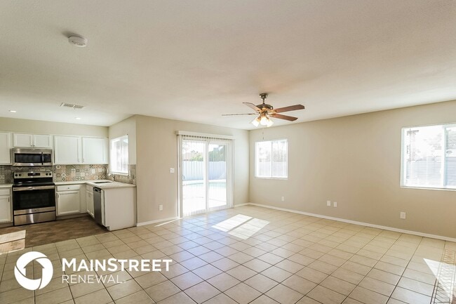 Photo - 705 W Frito Ave