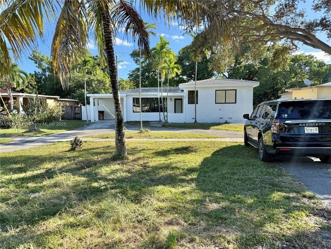 Photo - 12615 N Miami Ave