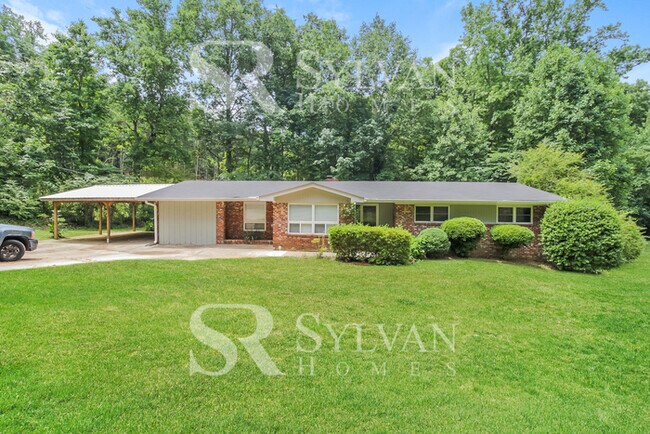 Photo - Feel welcome in this well-maintained 4BR 2...