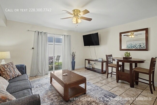 Photo - 1664 Beach Blvd