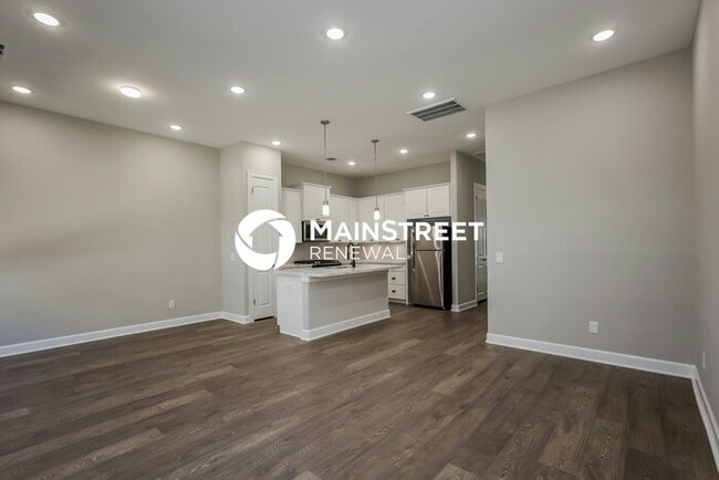 3 Bedroom Pet-Friendly Home in Houston, TX with Main Street Renewal