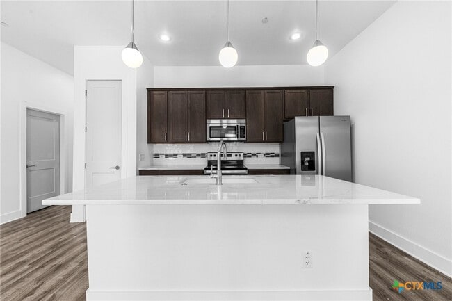 Photo - 6365 S 31st St