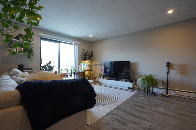 Photo - 106 Tremont St Condo Unit 305