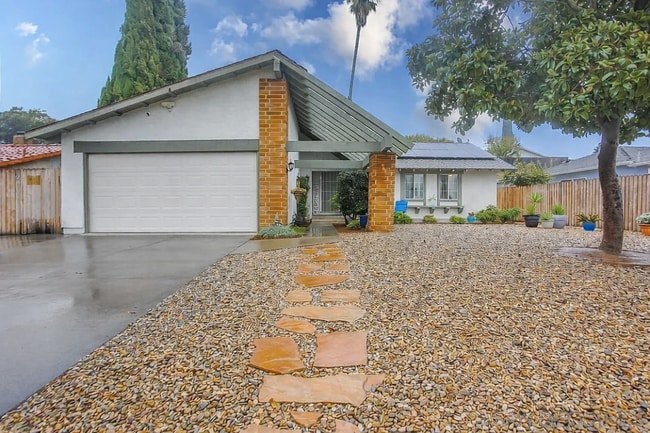 Building Photo - 1140 Harding St