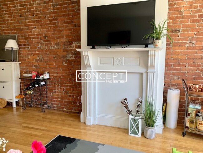 Photo - 64 Murdock St Unidad 2