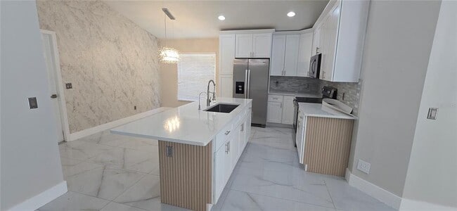 Photo - 600 Abaco Ct