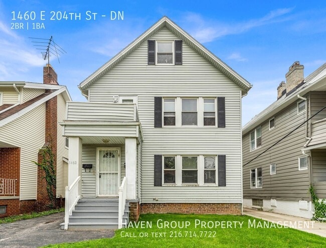 Building Photo - 1460 E 204th St Unit DN