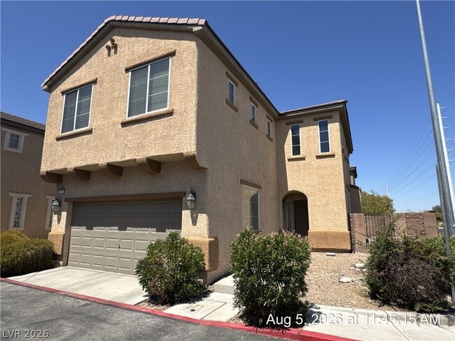 Photo - 711 Taliput Palm Pl