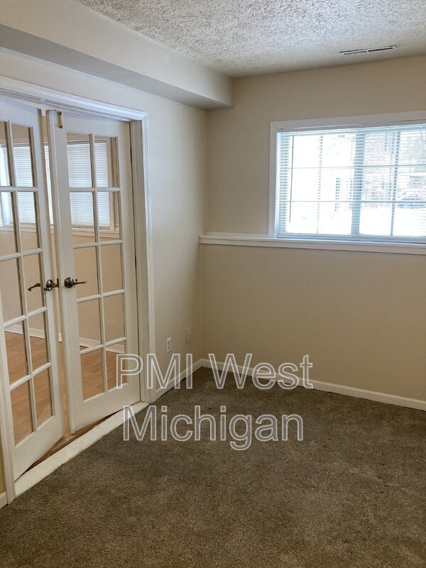 Photo - 5860 Shaw St Unidad #2