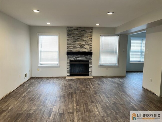 Photo - 111 Wisbech Pl